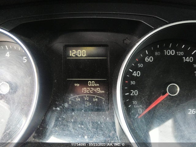 3VWD07AJ5FM212400 Volkswagen JETTA SE