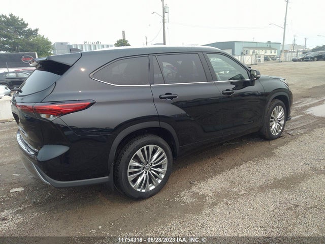 Toyota Highlander Platinum 2022 5TDFZRBHXNS202310 Image 5