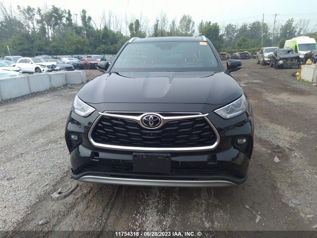 Toyota Highlander Platinum 2022 5TDFZRBHXNS202310 Image 7