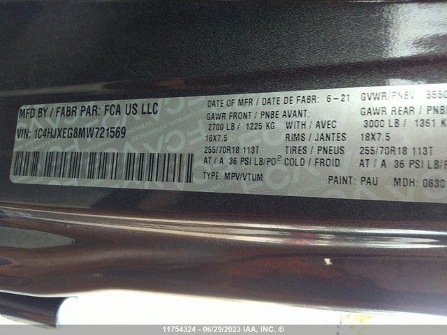 1C4HJXEG8MW721569 Jeep Wrangler Unlimited Sahara