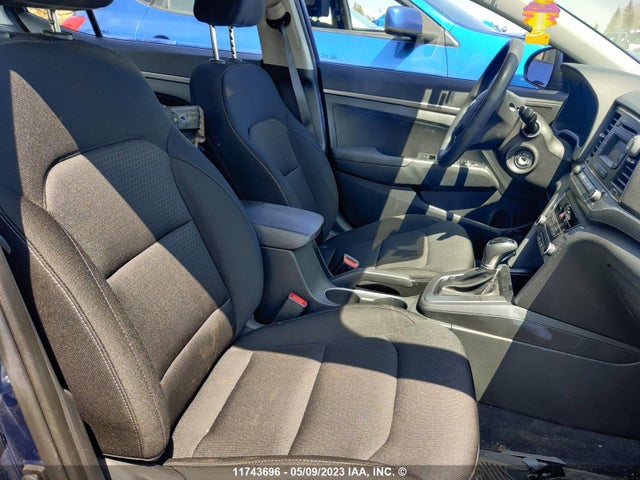 Hyundai Elantra Le 2017 5NPD74LF2HH075396 Image 6