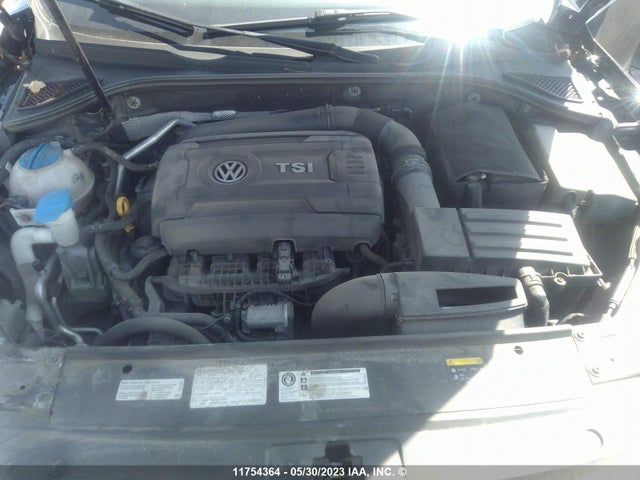1VWCT7A38HC054708 Volkswagen Passat Sel Premium