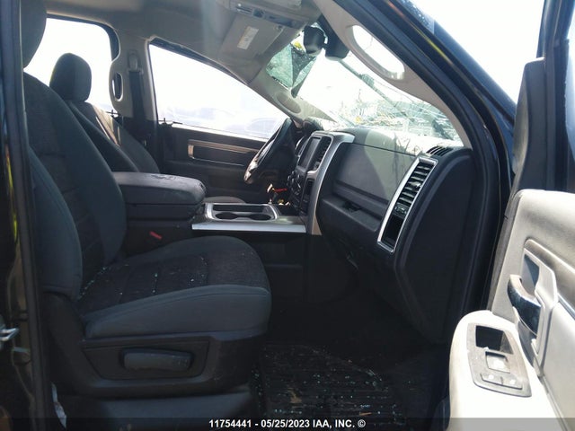 1C6RR7GM6GS369353 RAM 1500 Slt