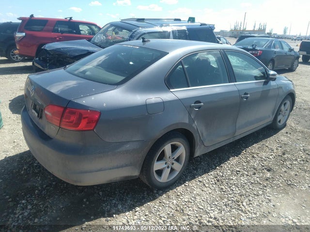 3VWWL7AJ6EM322645 Volkswagen JETTA TDI