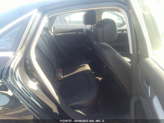 WAUB8GFFXG1111856 Audi A3 PREMIUM