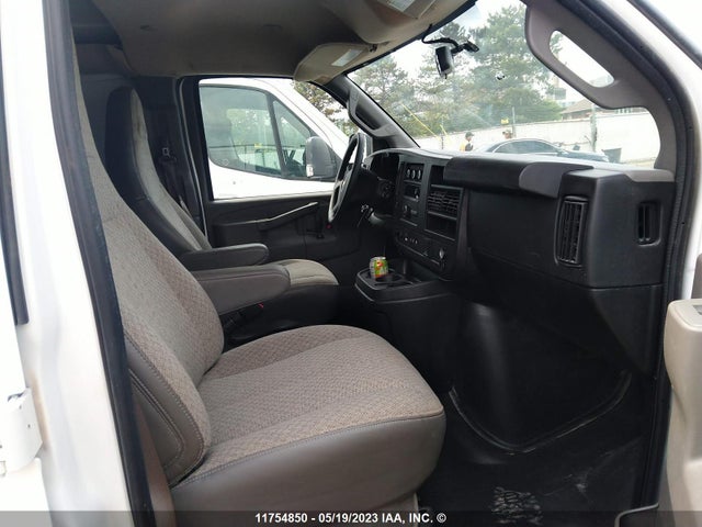 Chevrolet Express G2500 2021 1GCWGBF73M1308866 Image 5