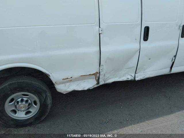 Chevrolet Express G2500 2021 1GCWGBF73M1308866 Image 6