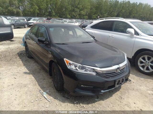 2017 JHMCR6F30HC800717 main image