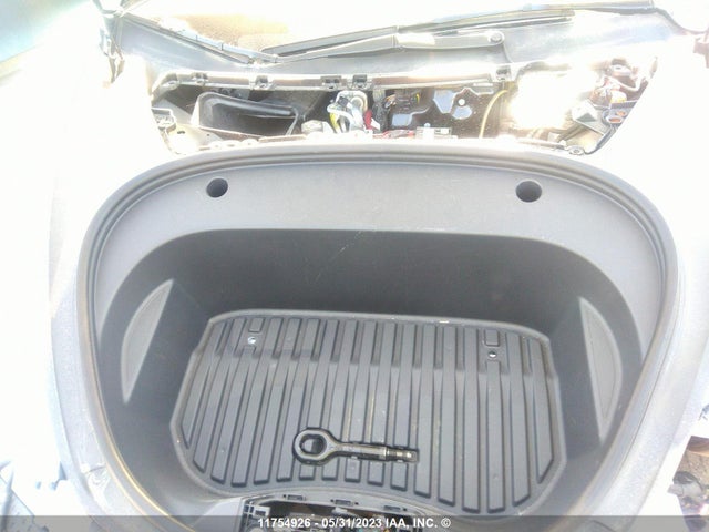 5YJ3E1EA9PF428747 Tesla MODEL 3