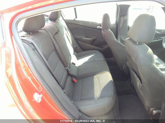 Chevrolet CRUZE LT 2018 1G1BE5SMXJ7204913 Image 9