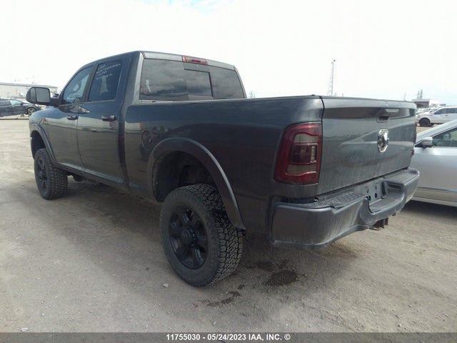 3C63R3EL3KG586710 RAM 3500 Laramie