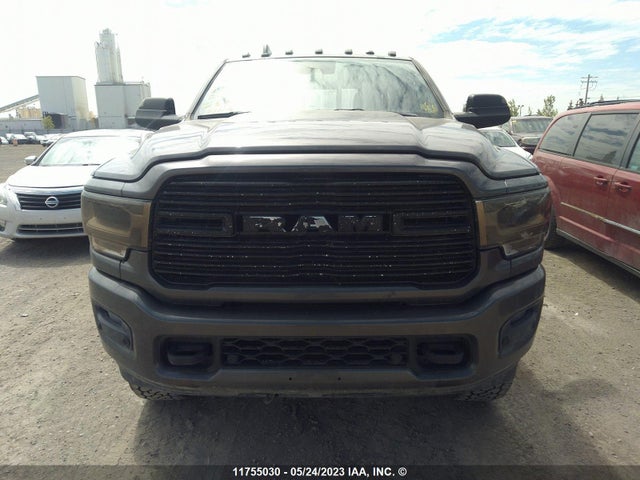 3C63R3EL3KG586710 RAM 3500 Laramie
