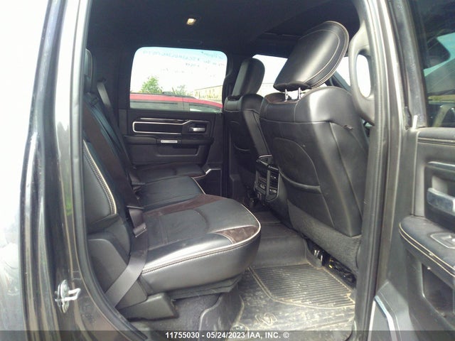 3C63R3EL3KG586710 RAM 3500 Laramie