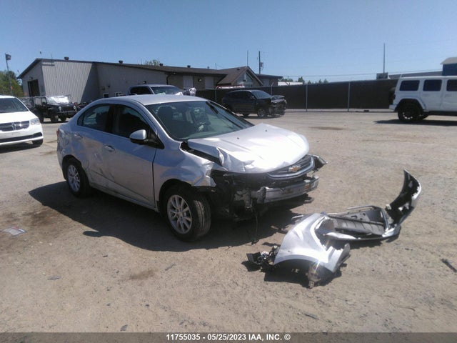 Chevrolet SONIC LT 2017 1G1JD5SH5H4160087 main image