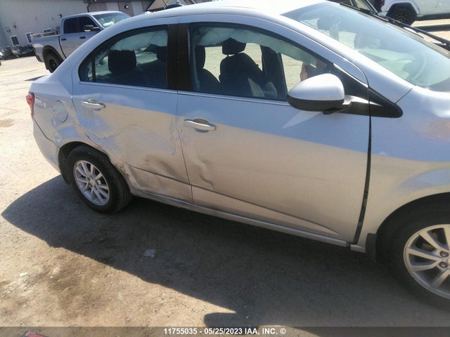 Chevrolet SONIC LT 2017 1G1JD5SH5H4160087 Image 12