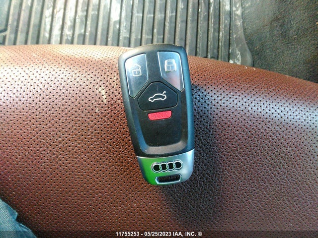 WAUBNAF43HN028882 Audi A4 Progressiv
