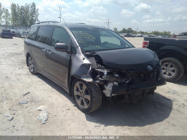 Toyota Sienna Sport 2014 5TDXK3DC4ES408598 головне зображення