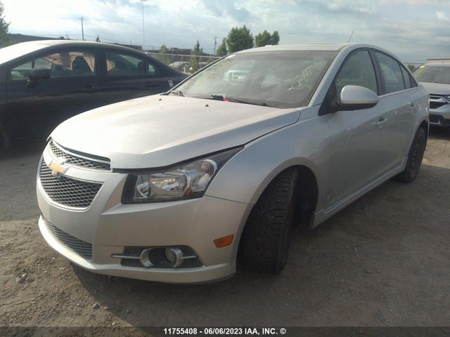 Chevrolet CRUZE LT 2014 1G1PE5SB3E7341783 Image 2