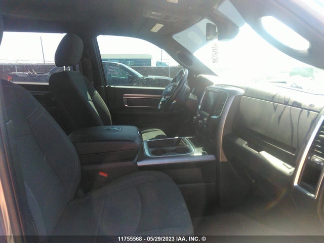 1C6RR7LT3MS527754 RAM 1500 Classic Slt