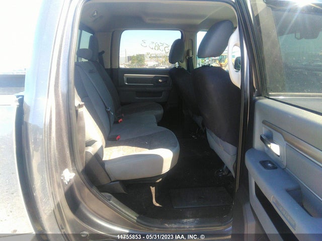 1C6RR7LM5ES480169 RAM 1500 Slt