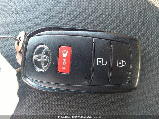 Toyota Corolla Cross Le 2022 7MUBAABG0NV023584 Image 3