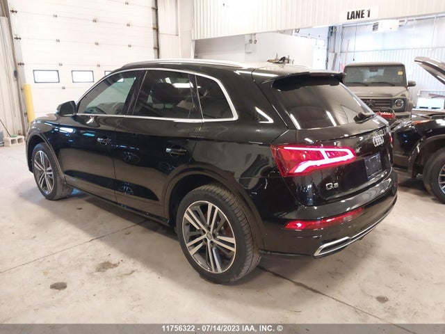 WA1FNAFY0J2224481 Audi Q5 Technik S-line