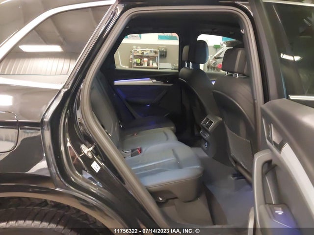 WA1FNAFY0J2224481 Audi Q5 Technik S-line