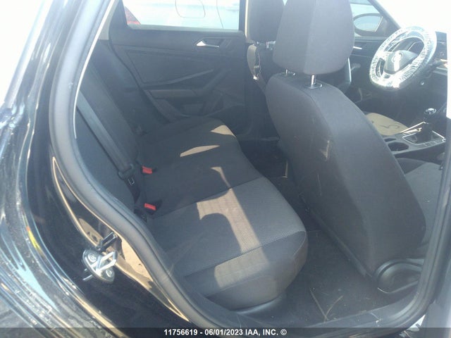 3VWN57BU4KM013203 Volkswagen JETTA S