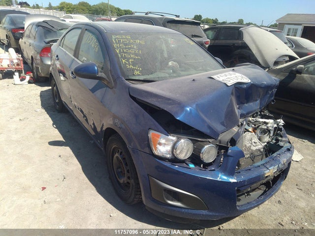 Chevrolet SONIC LT 2014 1G1JC5SH4E4110621 Image 1