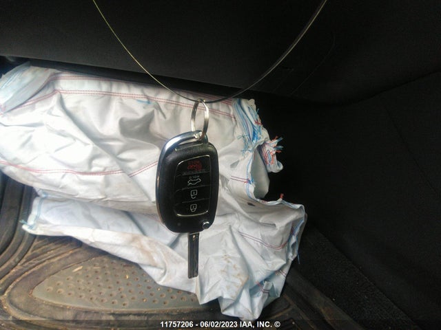 Hyundai SONATA SE 2018 5NPE24AF7JH616678 Image 3