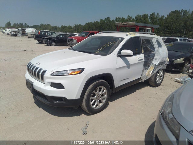 1C4PJMCS9HW620256 Jeep Cherokee Latitude