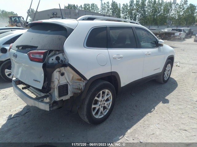 1C4PJMCS9HW620256 Jeep Cherokee Latitude