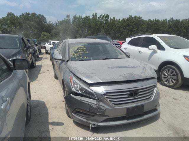Hyundai SONATA SE 2017 5NPE24AF6HH501158 Image 1