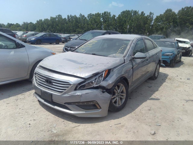 Hyundai SONATA SE 2017 5NPE24AF6HH501158 Image 2