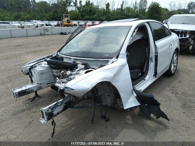 WAUFFCFL0EN016525 Audi A4 Premium Plus