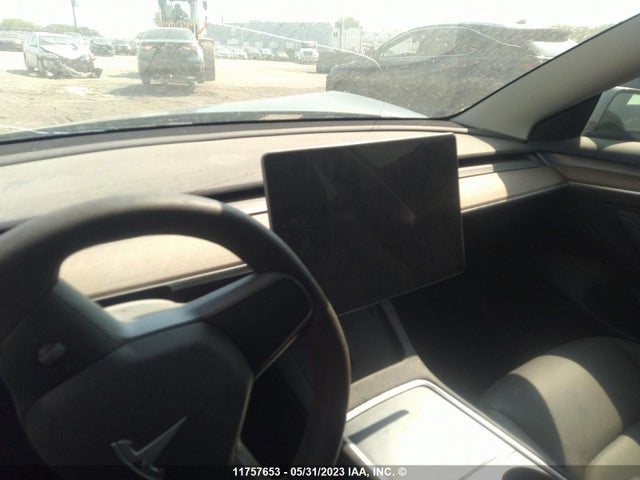 5YJ3E1EA7NF258336 Tesla MODEL 3