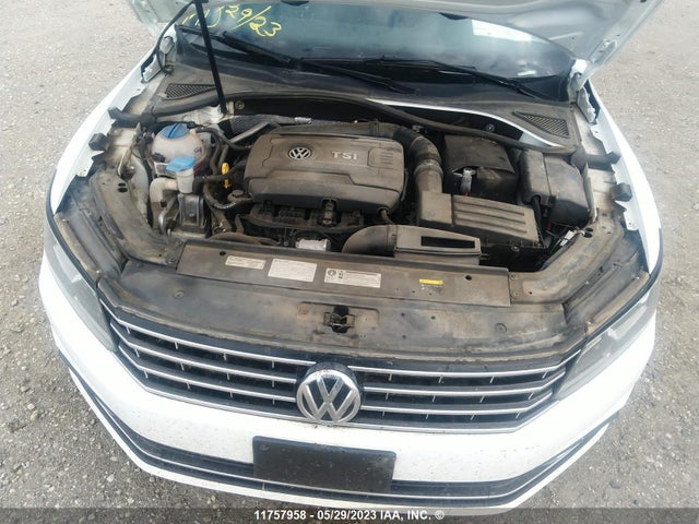 1VWAS7A34GC047408 Volkswagen Passat S/r-line