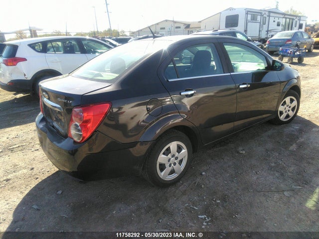 Chevrolet SONIC LT 2014 1G1JC5EH8E4206182 Image 4