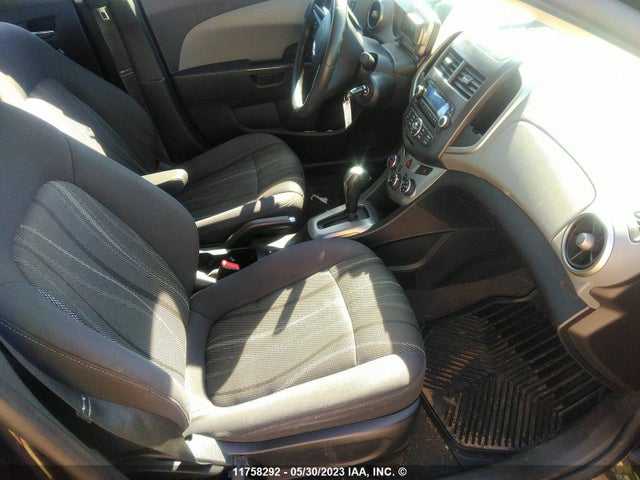 Chevrolet SONIC LT 2014 1G1JC5EH8E4206182 Image 5