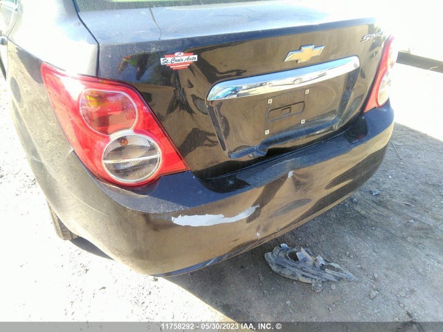 Chevrolet SONIC LT 2014 1G1JC5EH8E4206182 Image 6