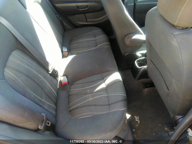 Chevrolet SONIC LT 2014 1G1JC5EH8E4206182 Image 8