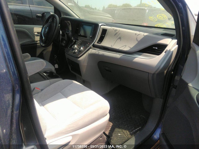 Toyota SIENNA LE 2020 5TDKZ3DCXLS063225 Image 7