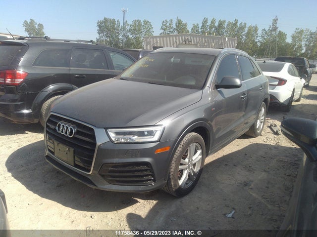 WA1GFCFS6GR021393 Audi Q3 Prestige