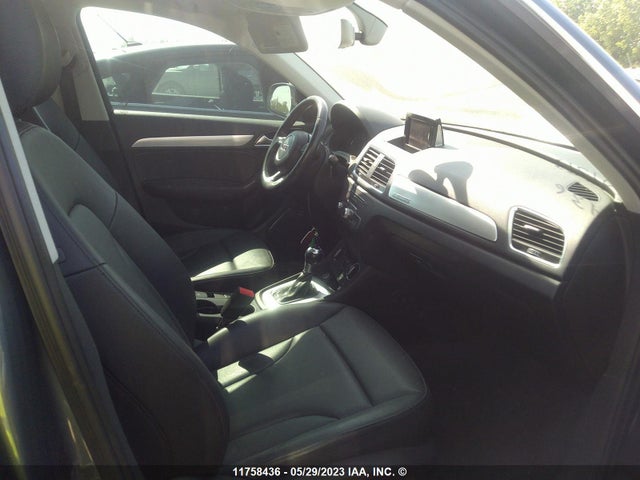 WA1GFCFS6GR021393 Audi Q3 Prestige