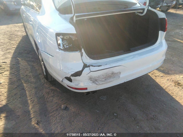 3VW2K7AJ7FM356693 Volkswagen JETTA