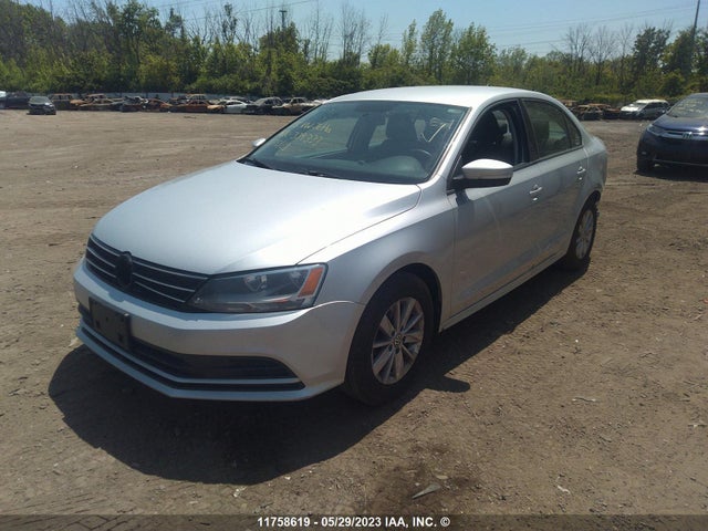 3VWD07AJ4FM339333 Volkswagen JETTA SE