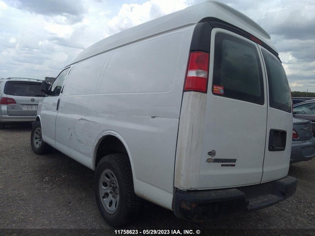 Chevrolet Express G1500 2014 1GCSHAF41E1171018 Image 3