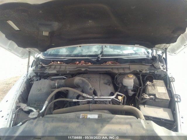 1C6RR7MT3FS775701 RAM 1500 Sport