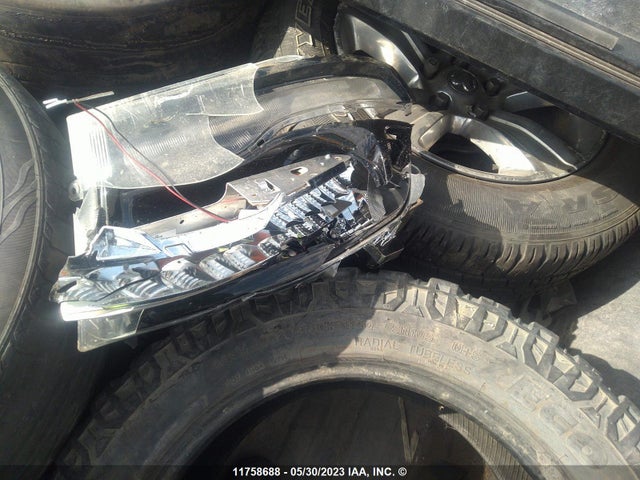 1C6RR7MT3FS775701 RAM 1500 Sport