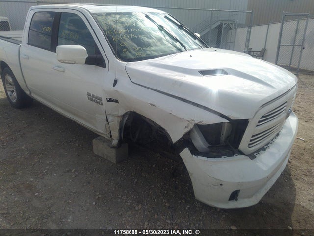 1C6RR7MT3FS775701 RAM 1500 Sport